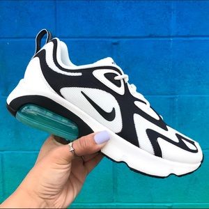 New Nike Air Max 200 Black and White and Teal